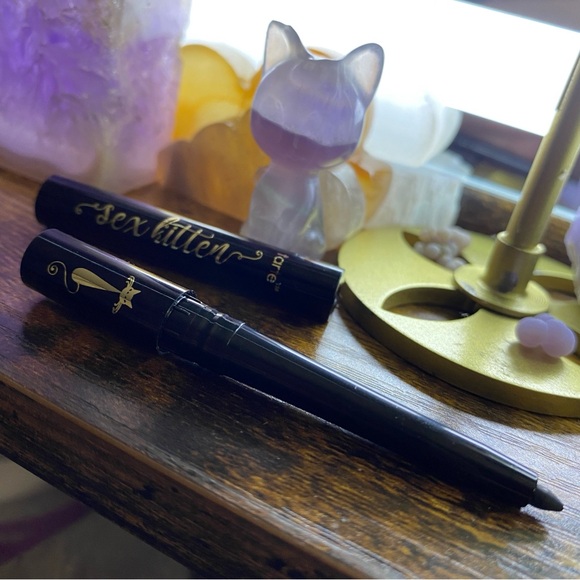 Tarte•Sex Kitten Black Travel Size Eyeliner - Picture 4 of 6